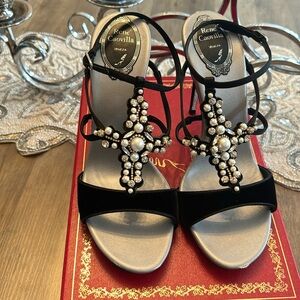Brand new pair of Rene Caovilla shoes size 39 velvet and pearl rhinestones on it